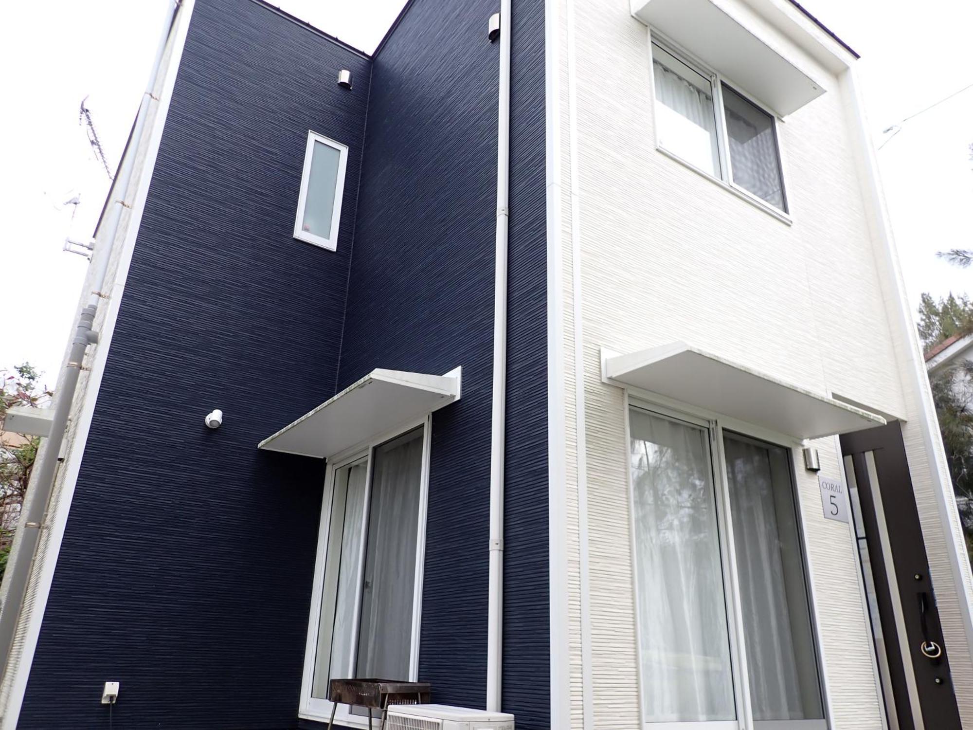 Coral Apartment Onna Exterior photo