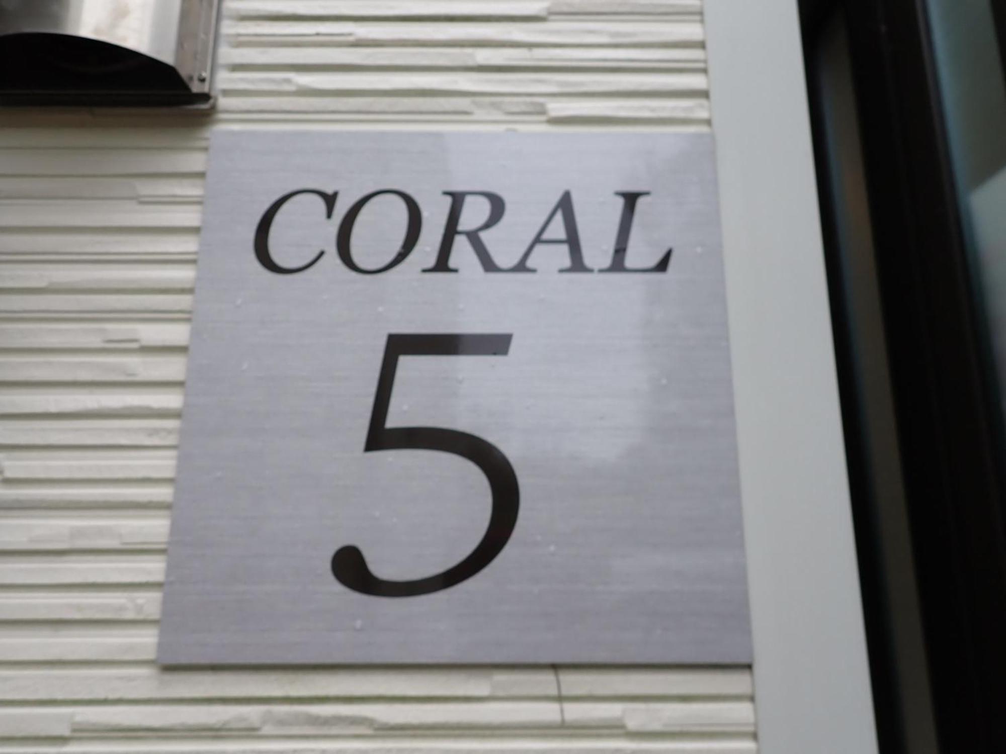 Coral Apartment Onna Exterior photo